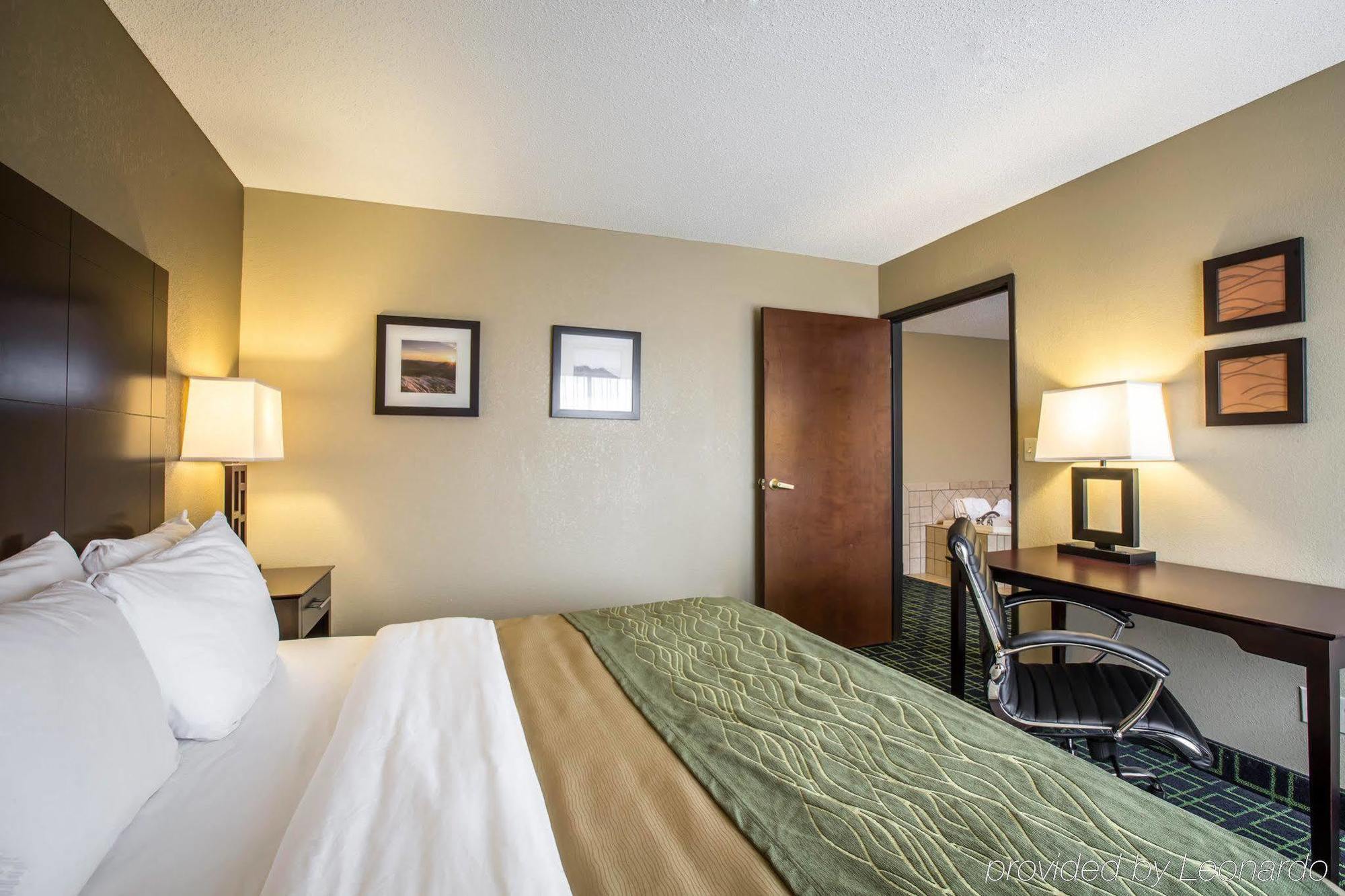 Quality Inn Франклин Екстериор снимка
